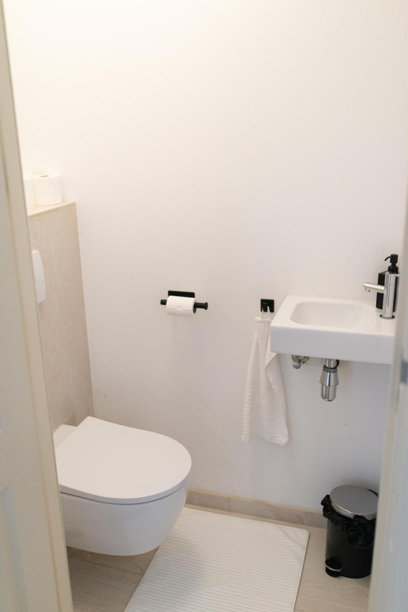 Canal View Apartment Amsterdam Exterior foto